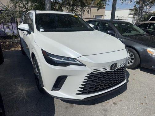 Eminent White Pearl 2023 Lexus RX 350