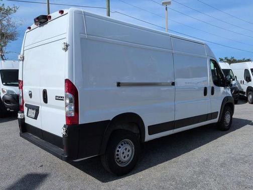 Bright White Clearcoat 2025 RAM ProMaster 2500 High Roof