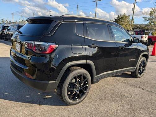 2025 Jeep Compass Latitude