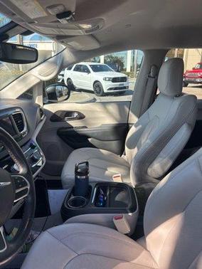 2019 Chrysler Pacifica Touring-L