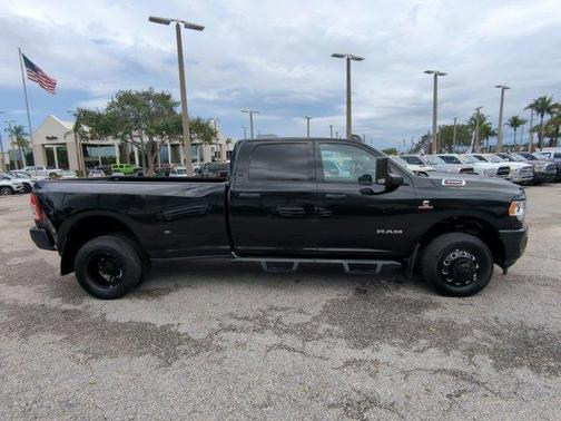 2022 RAM 3500 Tradesman