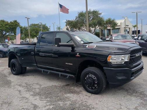 2022 RAM 3500 Tradesman