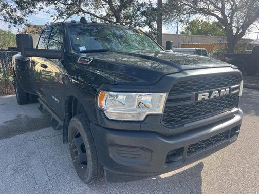 2022 RAM 3500 Tradesman