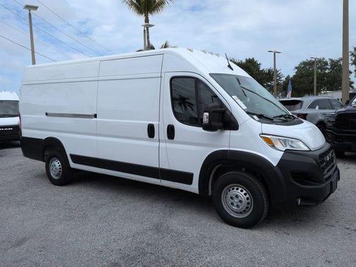 Bright White Clearcoat 2025 RAM ProMaster 3500 High Roof