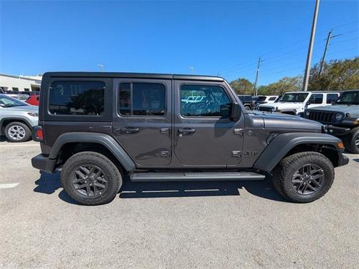 2025 Jeep Wrangler Sport