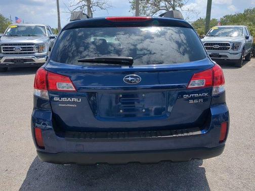 2010 Subaru Outback 3.6R Limited