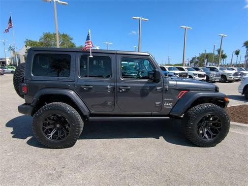 2022 Jeep Wrangler Unlimited Sahara
