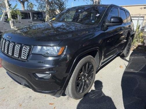 2019 Jeep Grand Cherokee Altitude