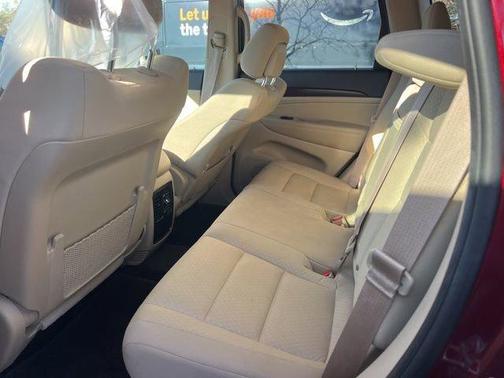 2018 Jeep Grand Cherokee Laredo E