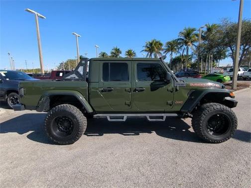 2023 Jeep Gladiator Mojave