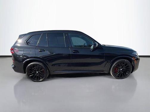 2024 BMW X5 M60i