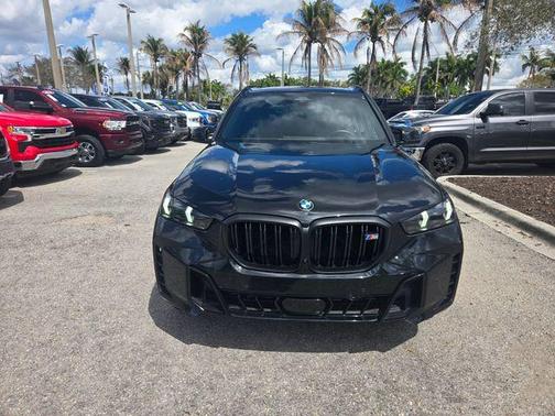 2024 BMW X5 M60i