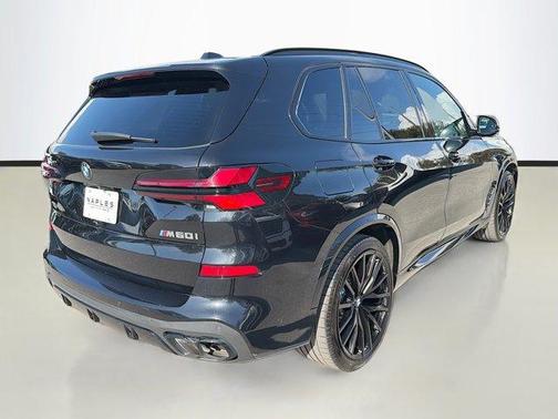 2024 BMW X5 M60i