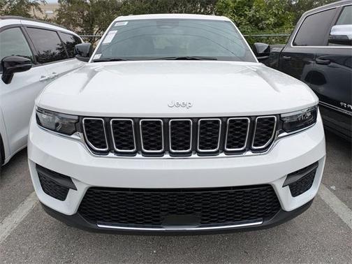 2025 Jeep Grand Cherokee Laredo X