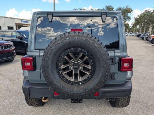 2025 Jeep Wrangler Rubicon 392