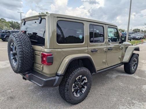 2025 Jeep Wrangler Rubicon