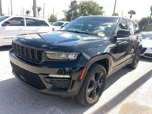 Diamond Black 2023 Jeep Grand Cherokee Limited