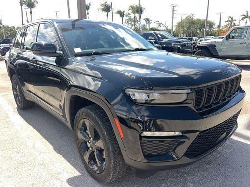 Diamond Black 2023 Jeep Grand Cherokee Limited