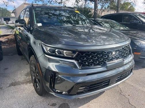 2022 Kia Sorento SX