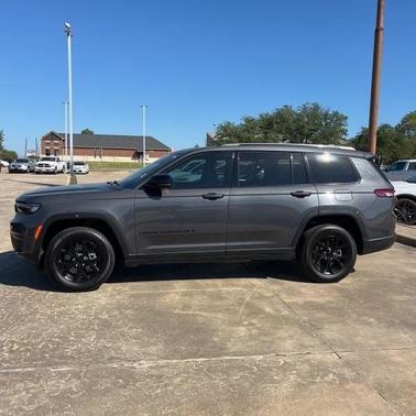 2024 Jeep Grand Cherokee L Laredo