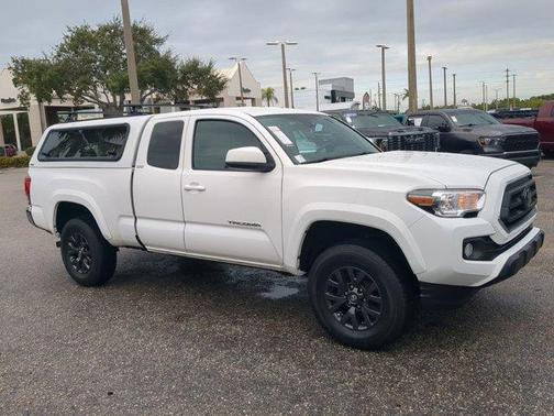 2022 Toyota Tacoma SR