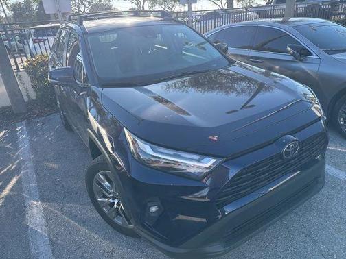 2023 Toyota RAV4 XLE Premium