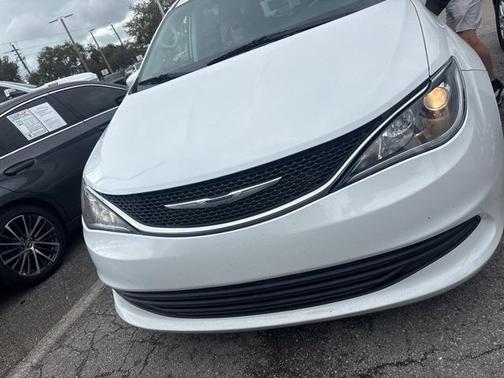 2020 Chrysler Pacifica Touring-L Plus