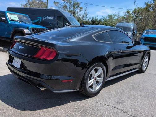 2020 Ford Mustang EcoBoost