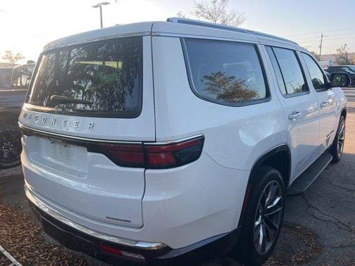 2022 Jeep Wagoneer Series II