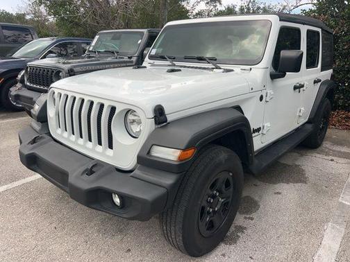 Bright White Clearcoat 2023 Jeep Wrangler Sport