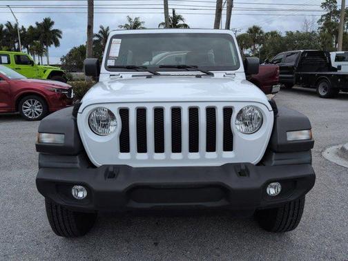 Bright White Clearcoat 2023 Jeep Wrangler Sport