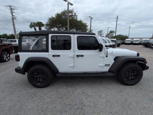 Bright White Clearcoat 2023 Jeep Wrangler Sport