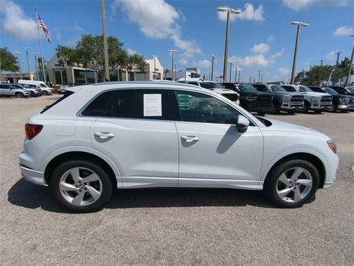 2019 Audi Q3 2.0T Premium