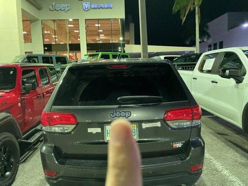 2019 Jeep Grand Cherokee Laredo E