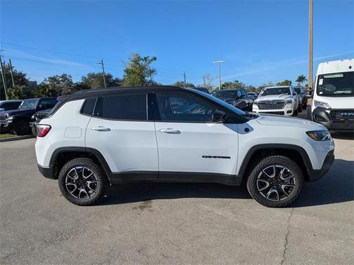 2026 Jeep Compass Trailhawk