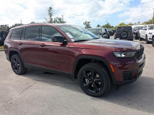 2025 Jeep Grand Cherokee L Laredo