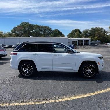 2024 Jeep Grand Cherokee Summit