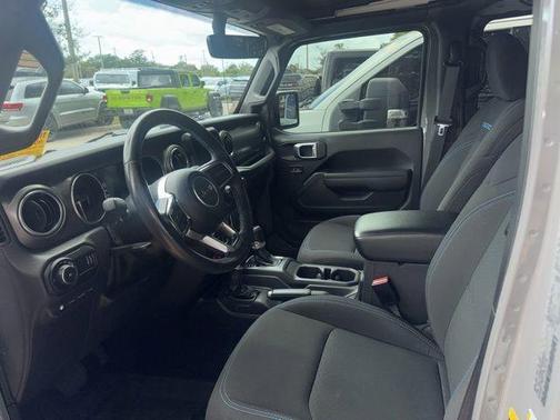 Sting Gray Clearcoat 2023 Jeep Wrangler 4xe Rubicon