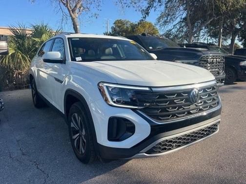 2025 Volkswagen Atlas Cross Sport 2.0T SE