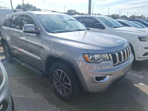 2020 Jeep Grand Cherokee Laredo E