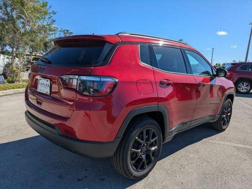 2026 Jeep Compass Latitude
