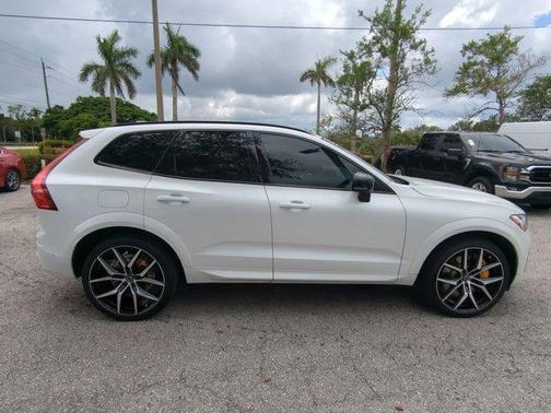 2023 Volvo XC60 Recharge Plug-In Hybrid T8 Polestar Engineered