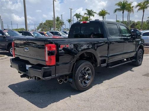 2023 Ford F-350 Lariat Super Duty