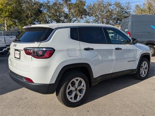 2025 Jeep Compass Sport