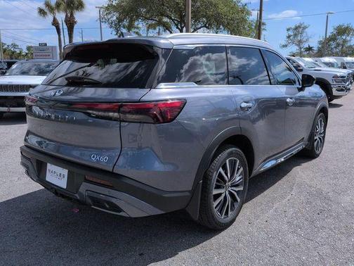 2023 INFINITI QX60 SENSORY
