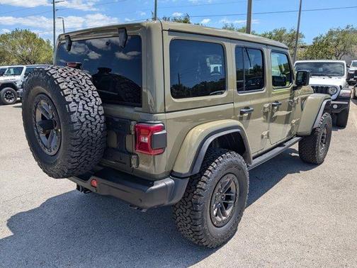 2025 Jeep Wrangler Rubicon 392