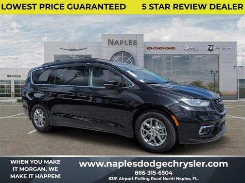 Brilliant Black Crystal Pearlcoat 2021 Chrysler Pacifica Touring