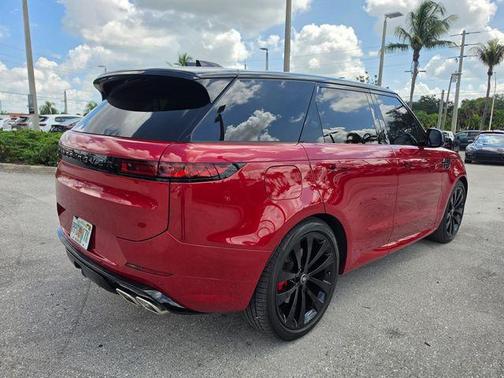 Firenze Red 2025 Land Rover Range Rover Sport P530 Dynamic SE