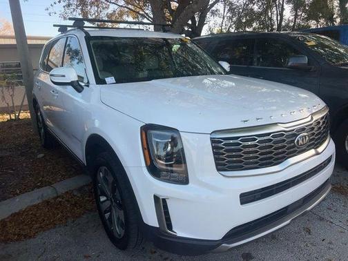 Glacial White Pearl 2021 Kia Telluride S