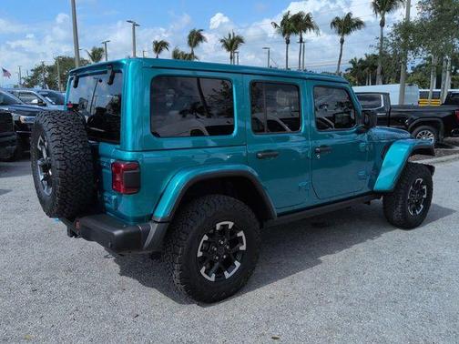 Pearlcoat 2024 Jeep Wrangler 4xe Rubicon